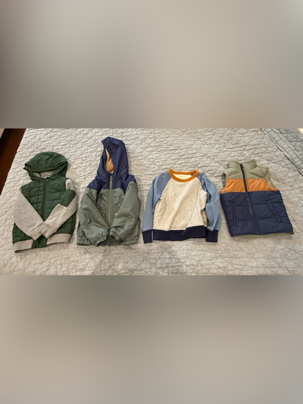 3T Boys Sweatshirt and Vest Bundle